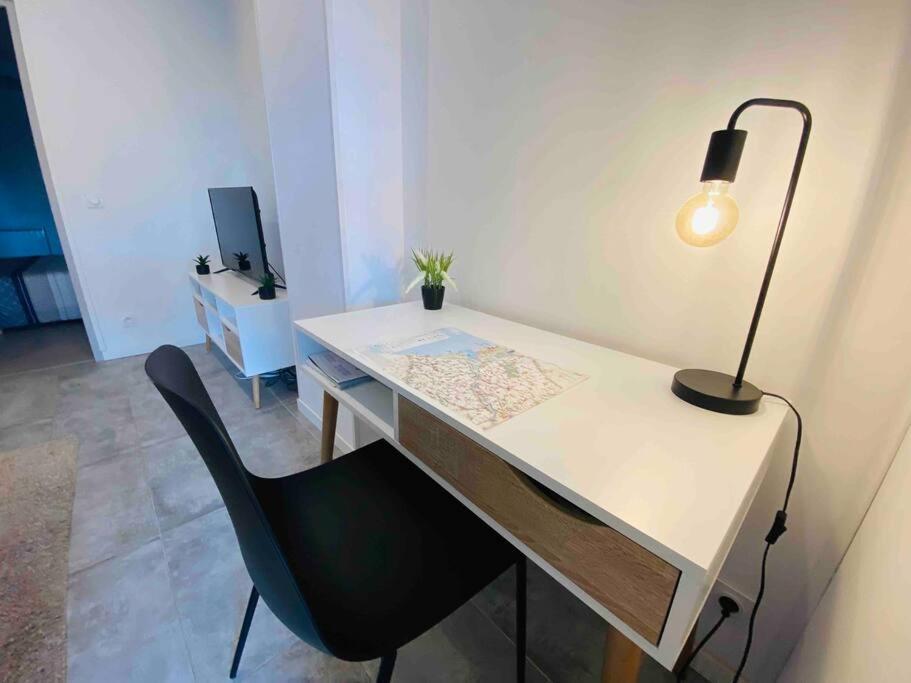 Apartmán L'Escale Abbevilloise By H2C Abbeville Exteriér fotografie